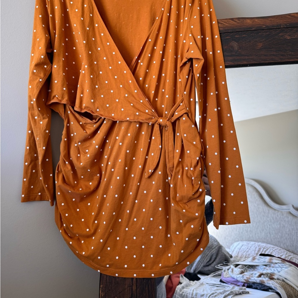 Maternity top - burnt orange & white dot - XXL - old navy
